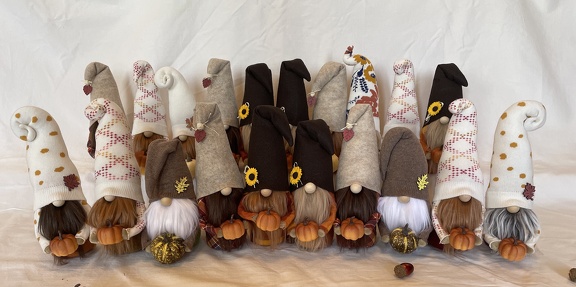 Autumn Gift Box Gnomes3